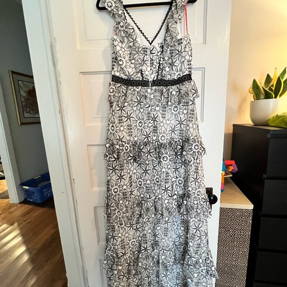 COLETTE RUFFLE GOWN BY ML MONIQUE LHUILLIER NWT - Picture 3 of 6